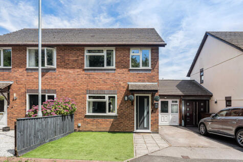 Badgers Close, Kingsteignton, TQ12