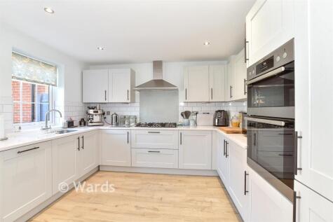Lade Drive, Staplehurst, Kent
