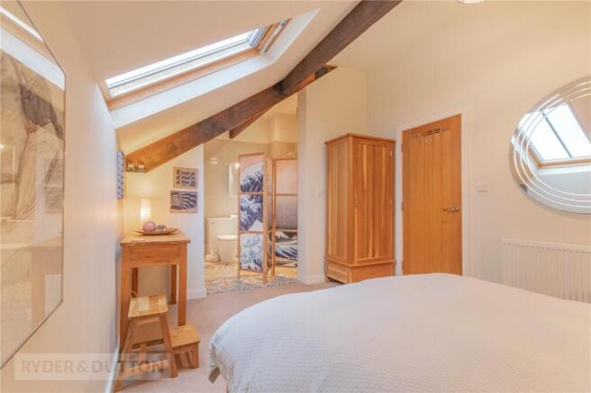 Master To En-Suite