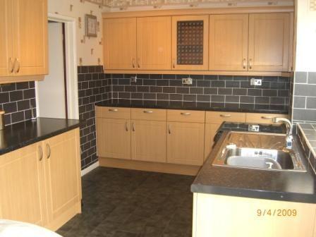 dining/kitchen