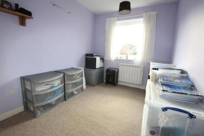 Bedroom 2.JPG