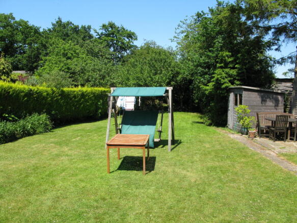 Photo 8