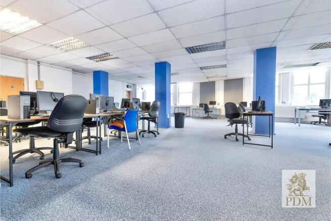 Unit 6 Karlsruhe House 18 Queens Bridge Rd The Mea