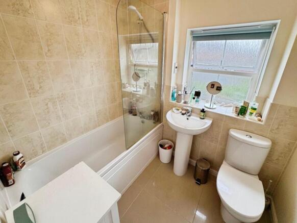 Bathroom.jpg