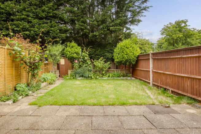 10 Lanewood Close...