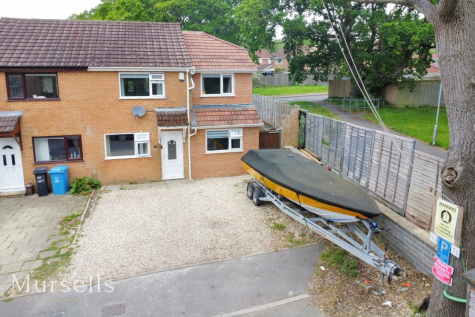 Sandpiper Close, Poole, BH17