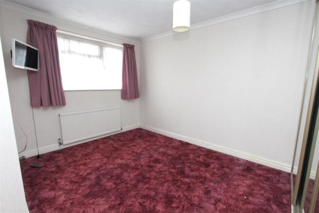 Bedroom 1.JPG