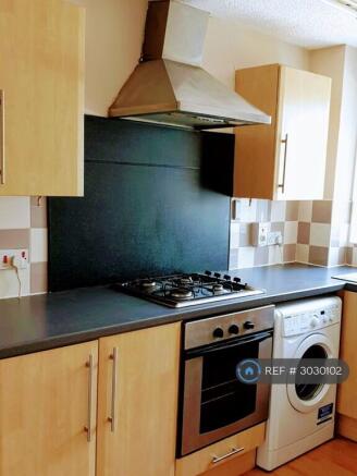 1 bed Terraced to rent Image 4
