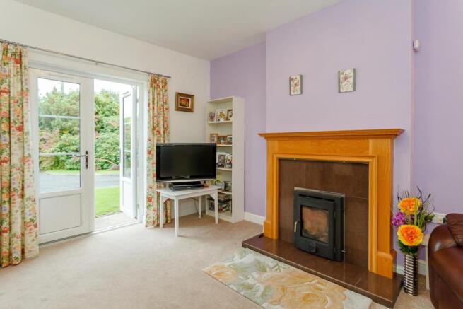 8364840-interior34-800.jpg