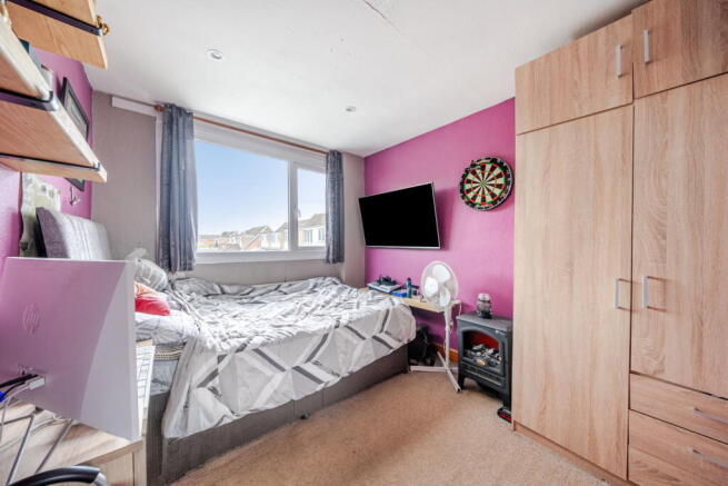 3 bed Semi-Detached for sale Image 11