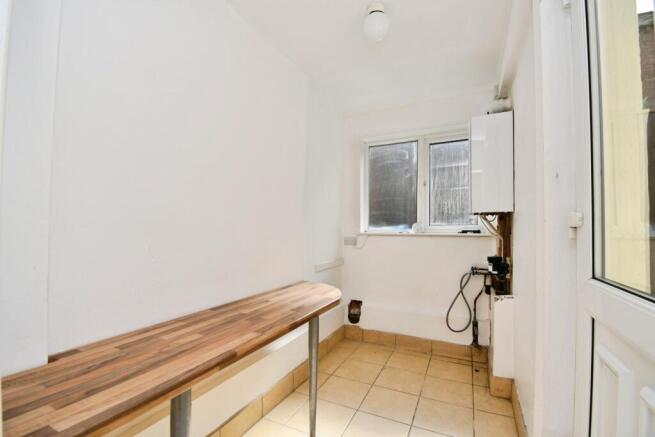 2 bed Terraced for sale Image 4