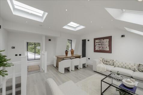 Goodwin Road, Shepherd's Bush W12