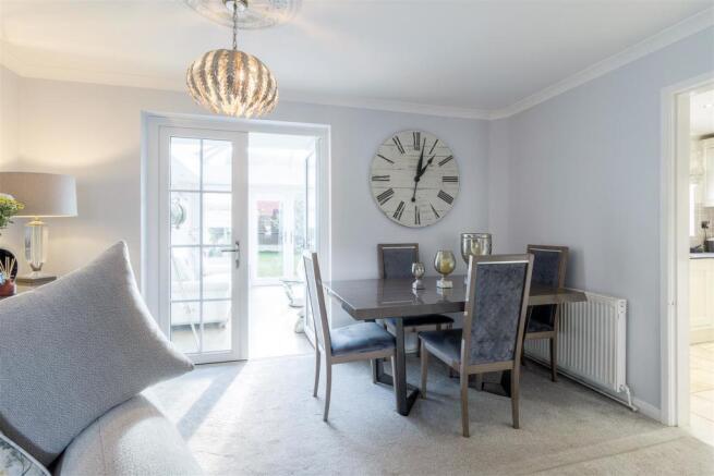 3 River Drive  Atherstone
