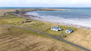 35, Kilaulay, Isle Of South Uist HS8 5RE