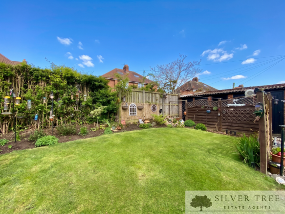 2 bed Apartment for sale Image 10