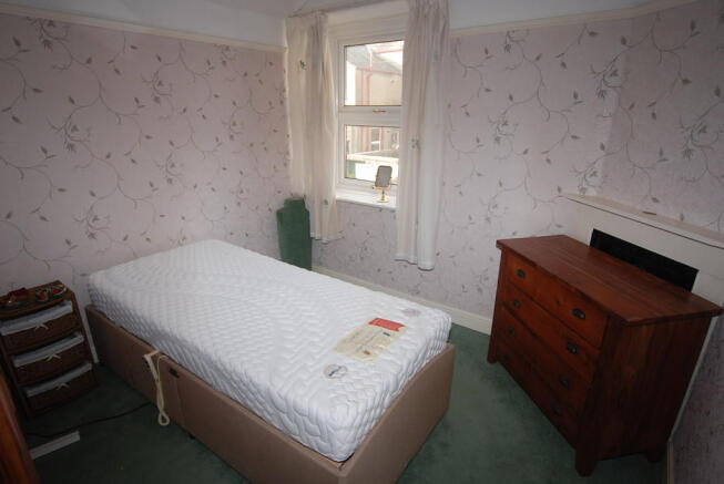 BEDROOM 3