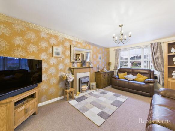 3 bed Detached for sale Image 12