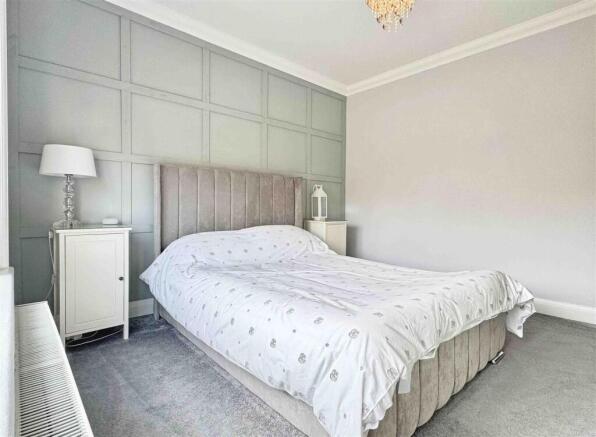 Bedroom 3b.jpg
