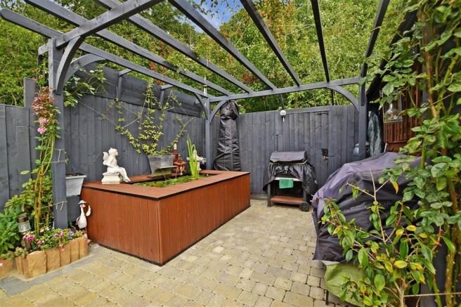 External Lifestyle Photograph