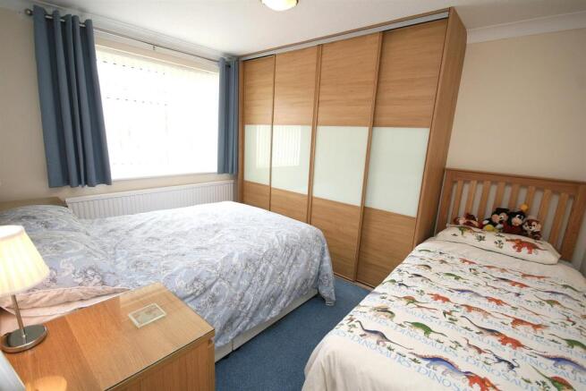 Bed 2.