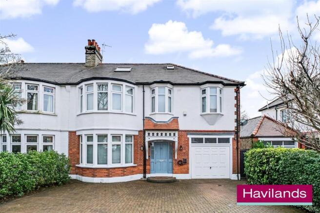 88 Woodland Way N21 3PX-20.jpg