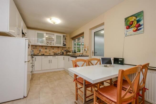 Kitchen/Breakfast Room