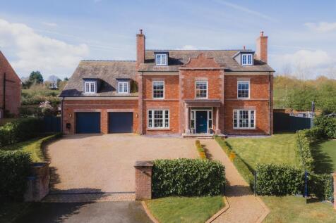 Mulberry House, Eaton Green, Tarporley, CW6 9YN