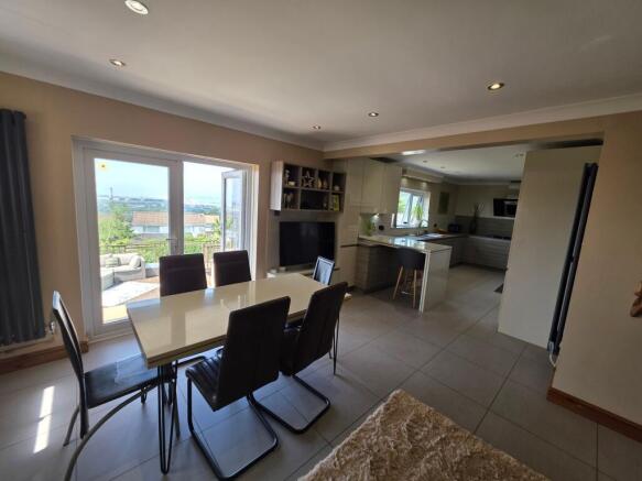 Kitchen Lounge Diner