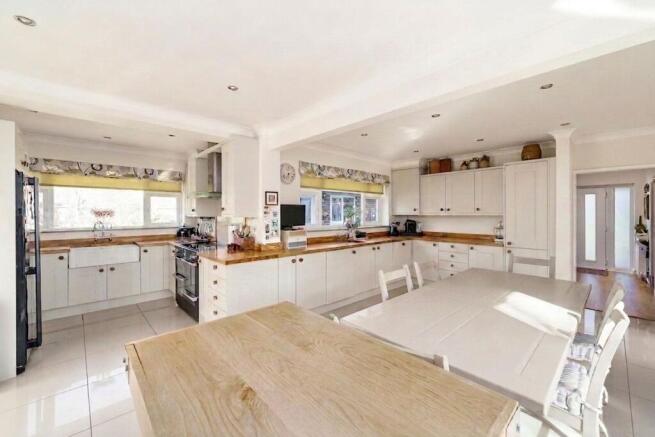 Sea Avenue, Rustington, BN16 photo 4