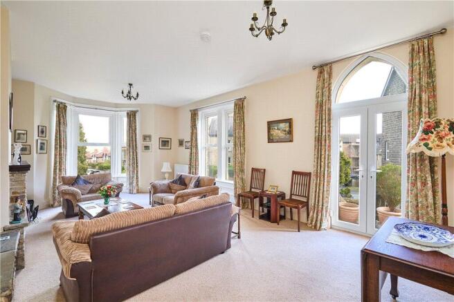 2 bed Apartment for sale Image 9