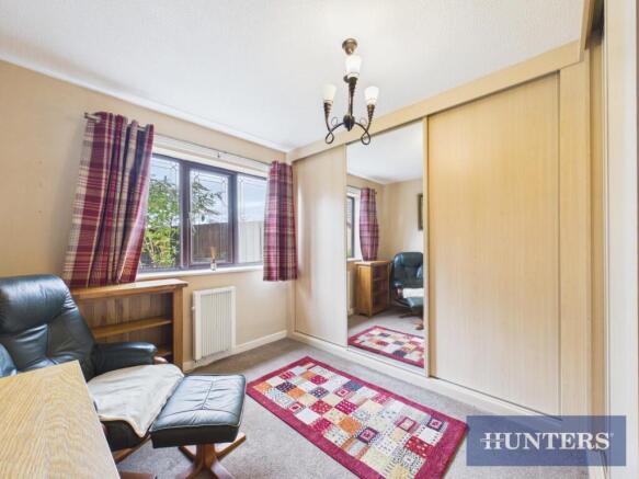 2 bed Semi-Detached Bungalow for sale Image 7