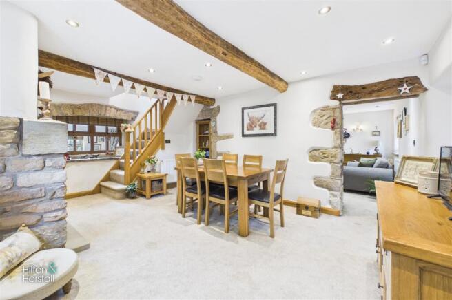 3 bed Semi-Detached for sale Image 6