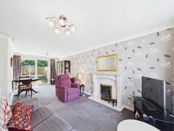 3 bed Semi-Detached for sale Image 5