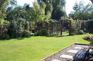 PLEASANT GARDENS