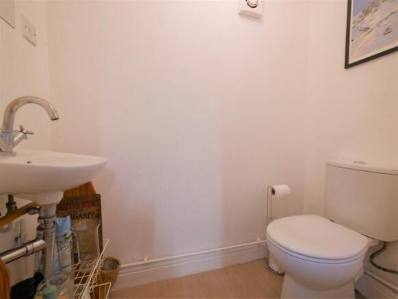 CLOAKROOM