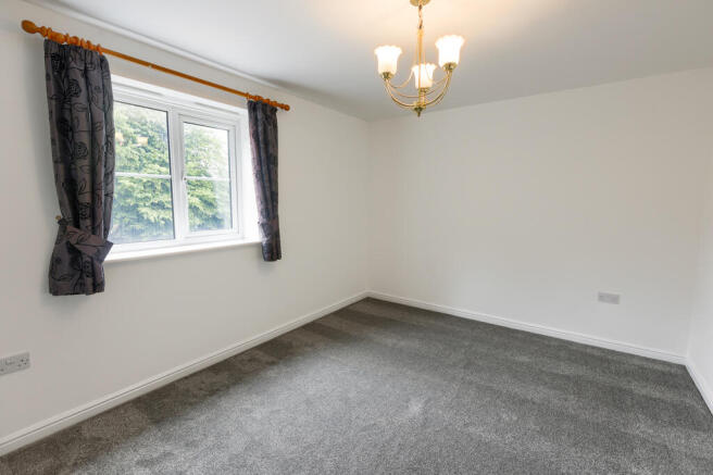 2 bed Apartment for sale Image 6