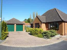 4, Beckhythe Close, Grimsby DN33 2ES