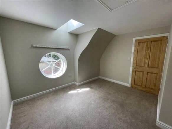1 bed Detached to rent Image 10