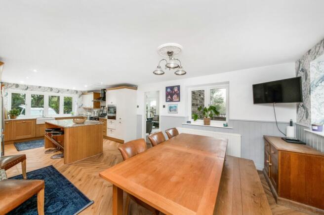 LIVING DINING KITCHEN