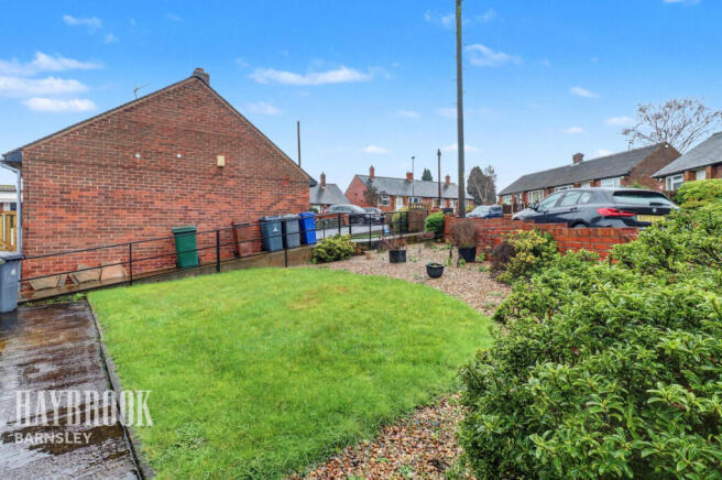 2 bed Semi-Detached Bungalow for sale Image 10