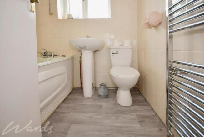 dagmar bathroom 