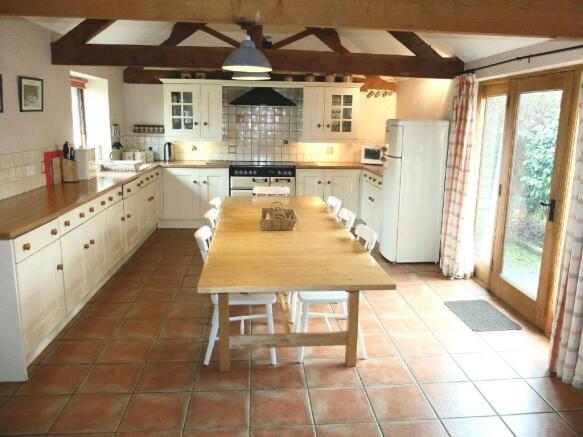 Kitchen/Breakfast Ro
