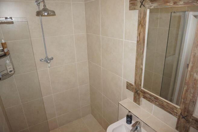 Ensuite 2