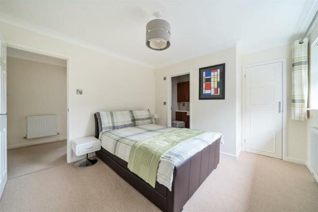 Bedroom.jpg