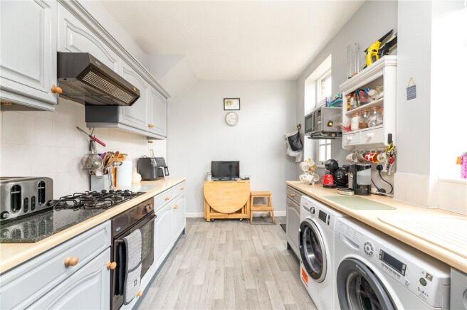 3 bed Terraced for sale Image 5