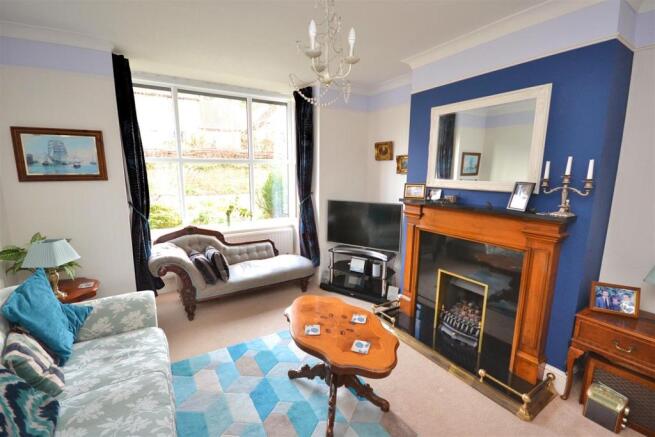Sitting Room (3).jpg