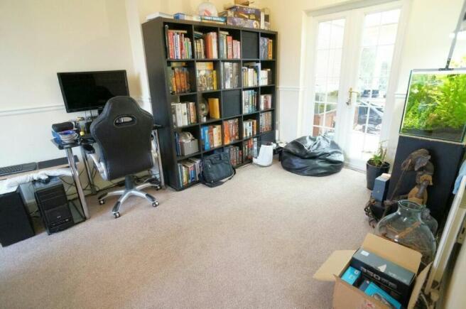 3rd Photo of Lounge