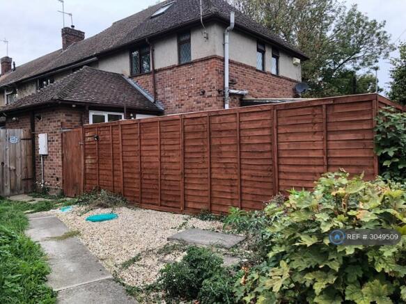 End Of Terrace 2+1 Bed