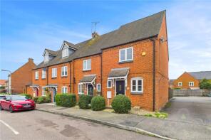 8, Mawsley Chase, Kettering NN14 1TQ