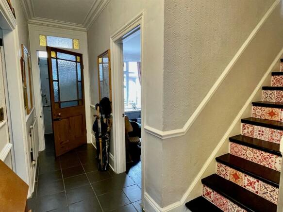 Entrance hall,.jpg